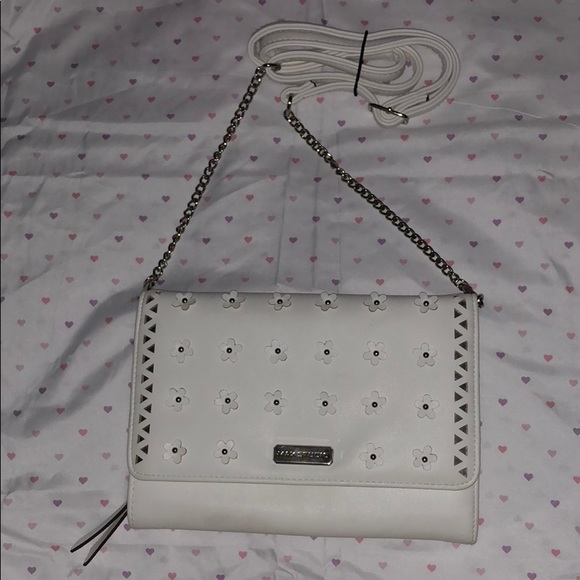 Max Studio Handbags - Max Studio White Flower Crossbody